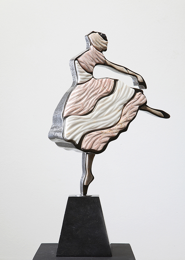 Play-Her(Ballerina) 250x100x450mm.스테인레스스틸.2016.JPG